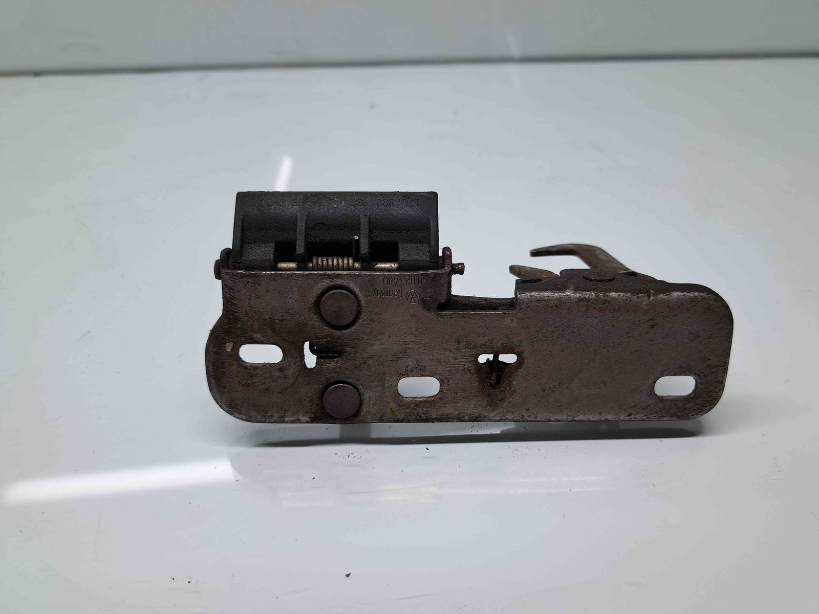 Maner deschidere capota Volkswagen Golf 6 (5K1) [Fabr 2009-2013] 1K0823480 - imagine 1