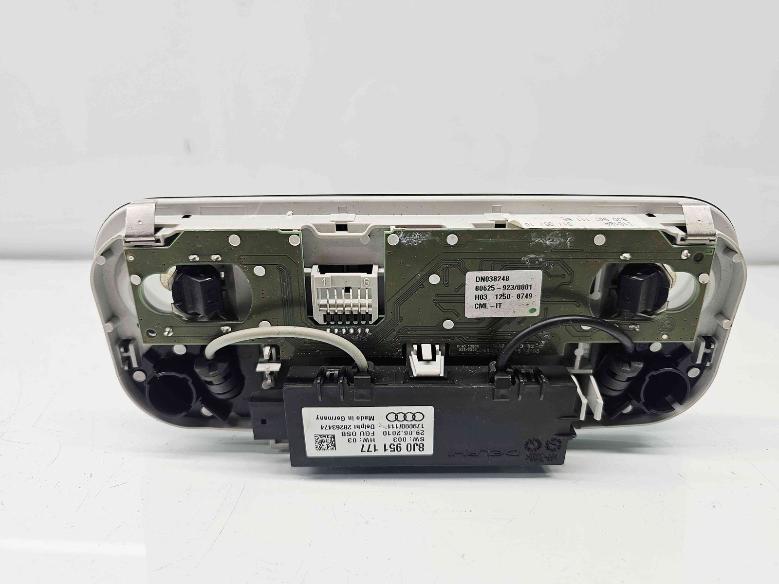 Plafoniera fata Audi TT (8J3) [Fabr 2006-2013] 8J0947111BA - imagine 4