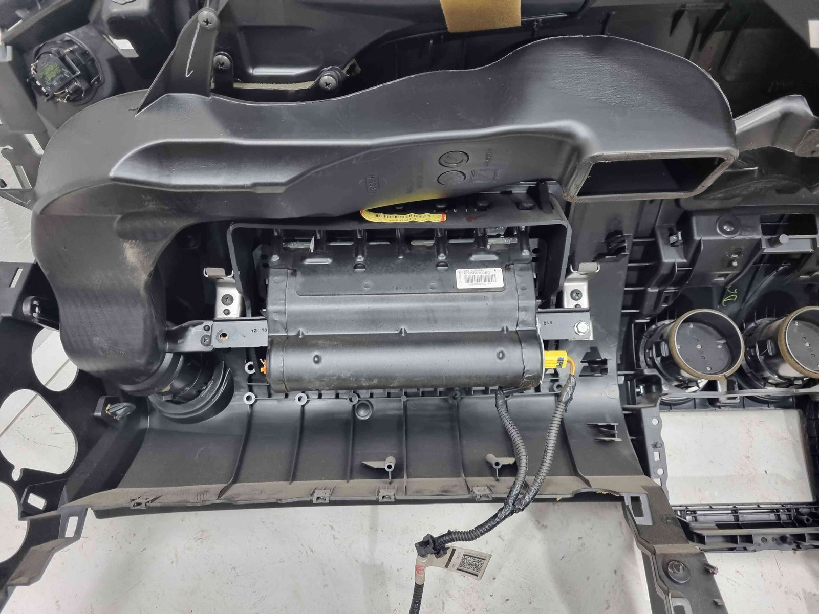 Plansa bord Nissan Qashqai [Fabr 2007-2014] OEM - imagine 6