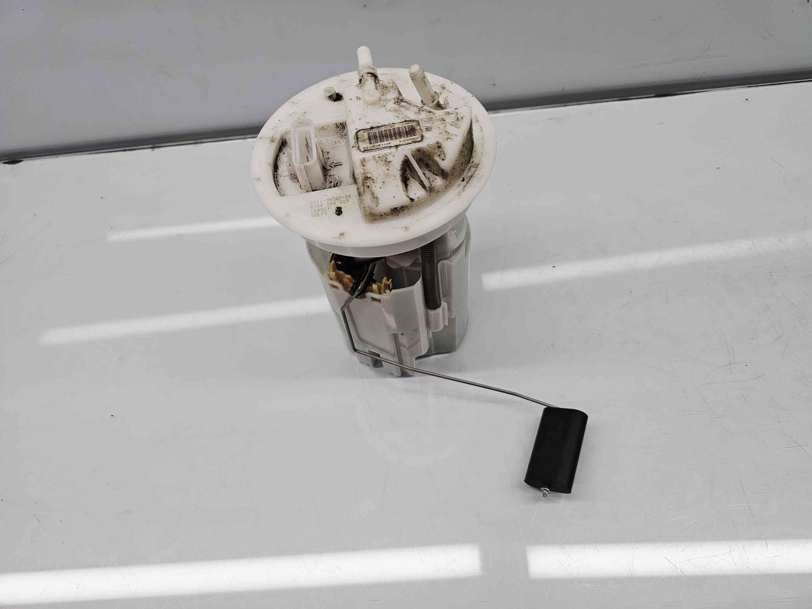 Pompa combustibil Ford B-Max [Fabr 2012-prezent] AY11-9H307-CE 1.0 Benz M1DA 92KW / 125CP - imagine 5