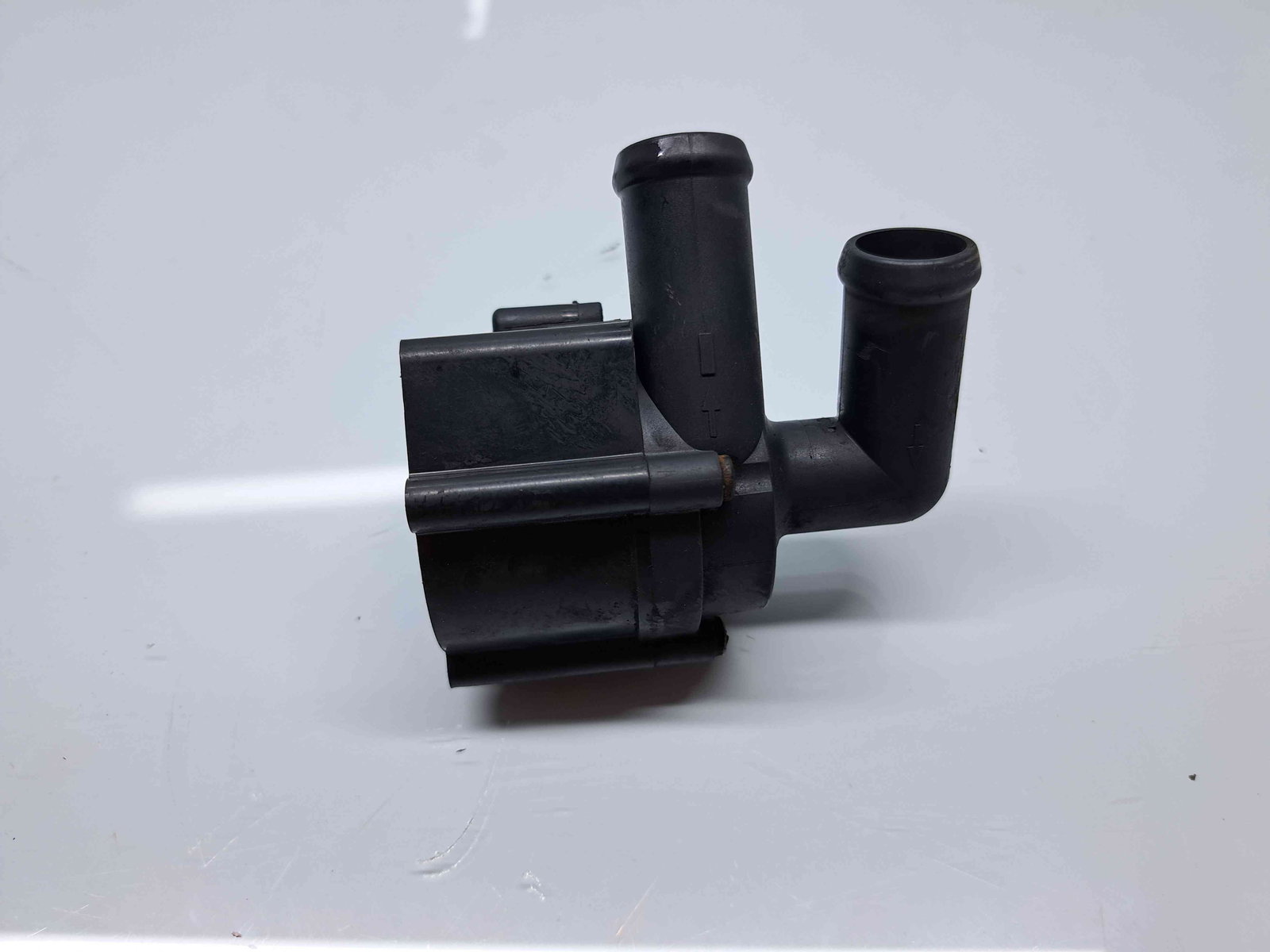 Pompa recirculare apa Audi TT (8J3) [Fabr 2006-2013] 5N0965561 2.0 TDI CFGB 125KW / 170CP - imagine 3