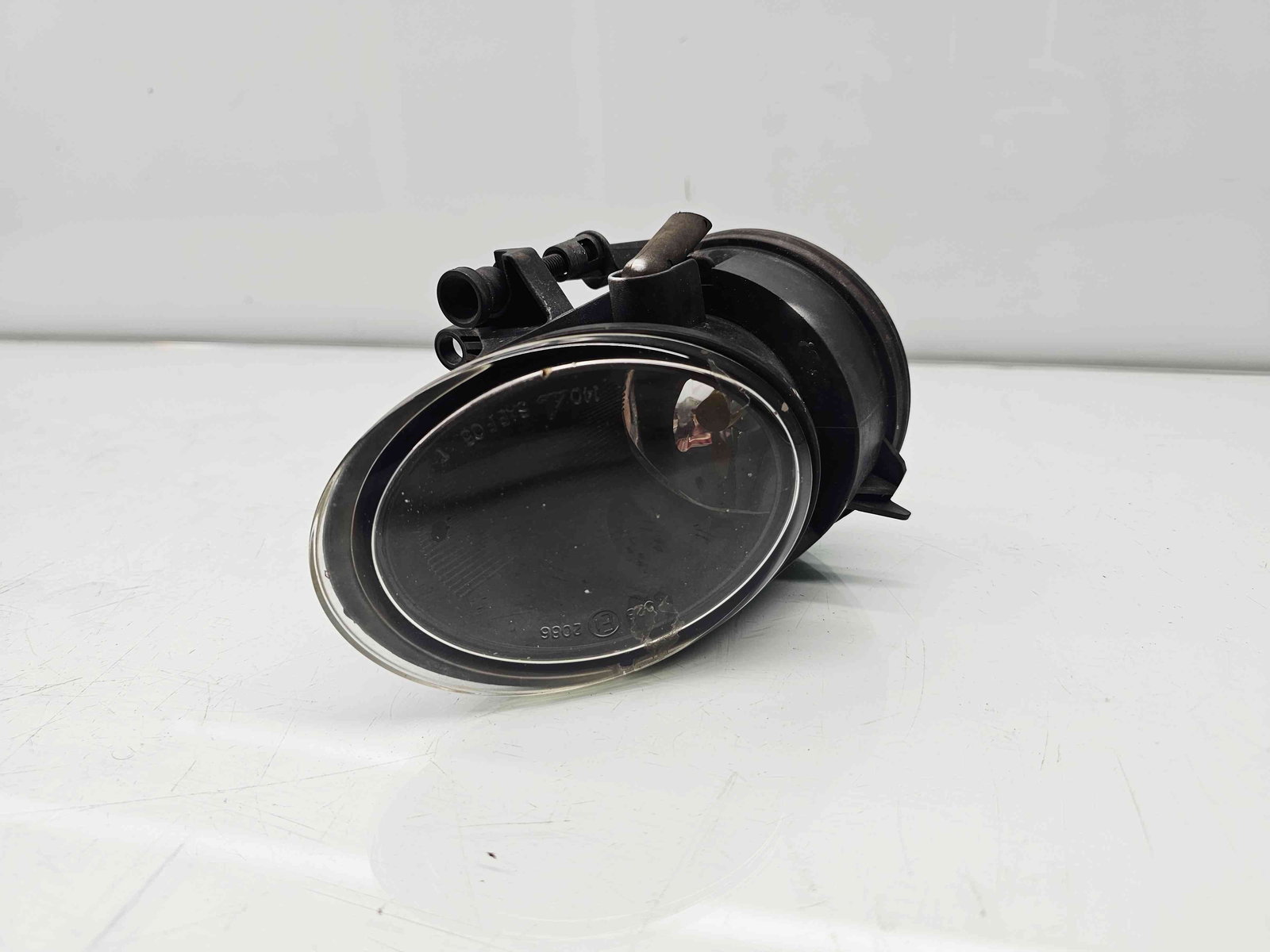 Proiector ceata dreapta Audi TT (8J3) [Fabr 2006-2013] 8J0941700 - imagine 1