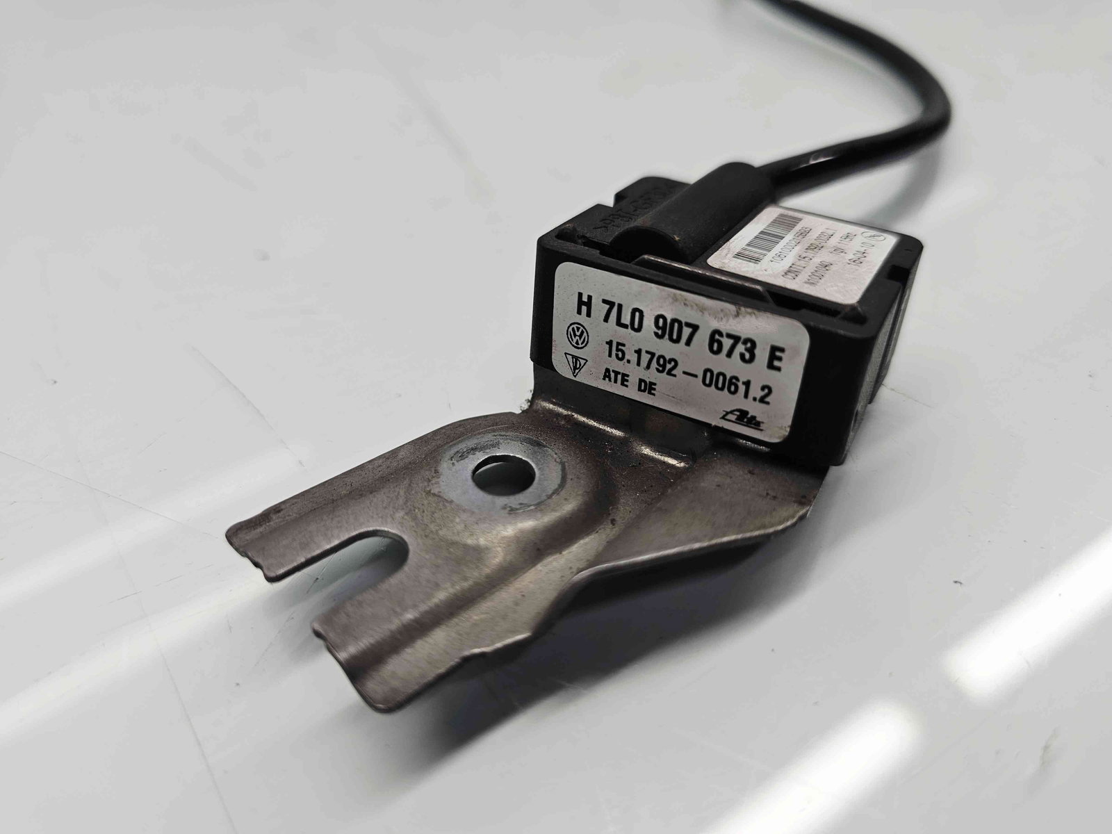 Senzor acceleratie Audi Q7 (4LB) [Fabr 2006-2014] Facelift 7L0907673E - imagine 2