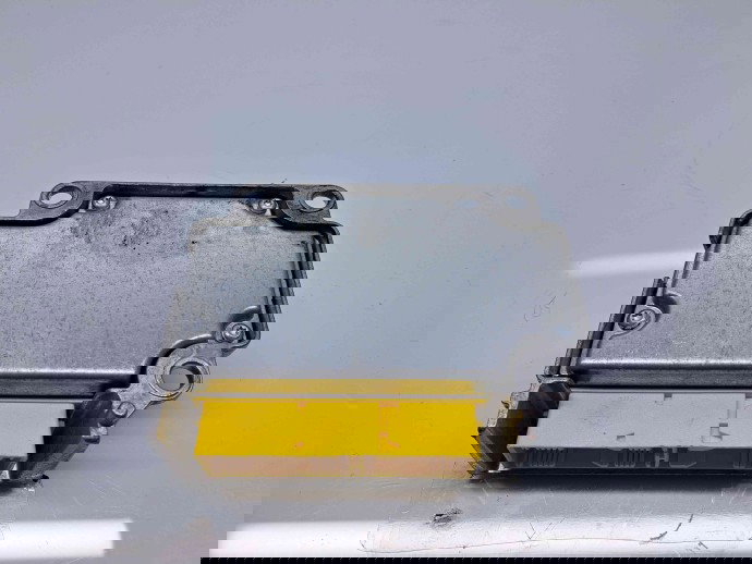 Calculator airbag MITSUBISHI Outlander II [Fabr 2006-2015] P8635A053 2.0 DI-D 103KW / 140CP