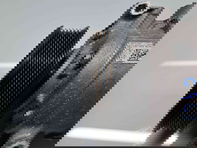 Compresor clima Volkswagen Golf 7 (5G) [Fabr 2014-prezent] 5Q0820803 1.4 TSI CPTA 103KW / 140CP