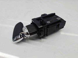  Contact cu cheie Audi A4 (8K2, B8) [Fabr 2008-2015] 8K0909131C 2.0 TDI CAHA125KW / 170CP