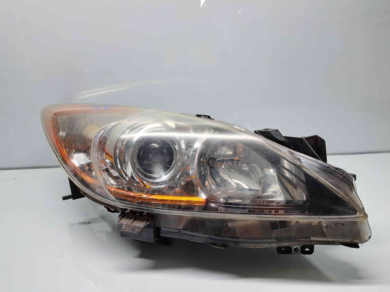 Far dreapta MAZDA 3 II Hatchback Facelift [Fabr 2011-2013] OEM - imagine 1
