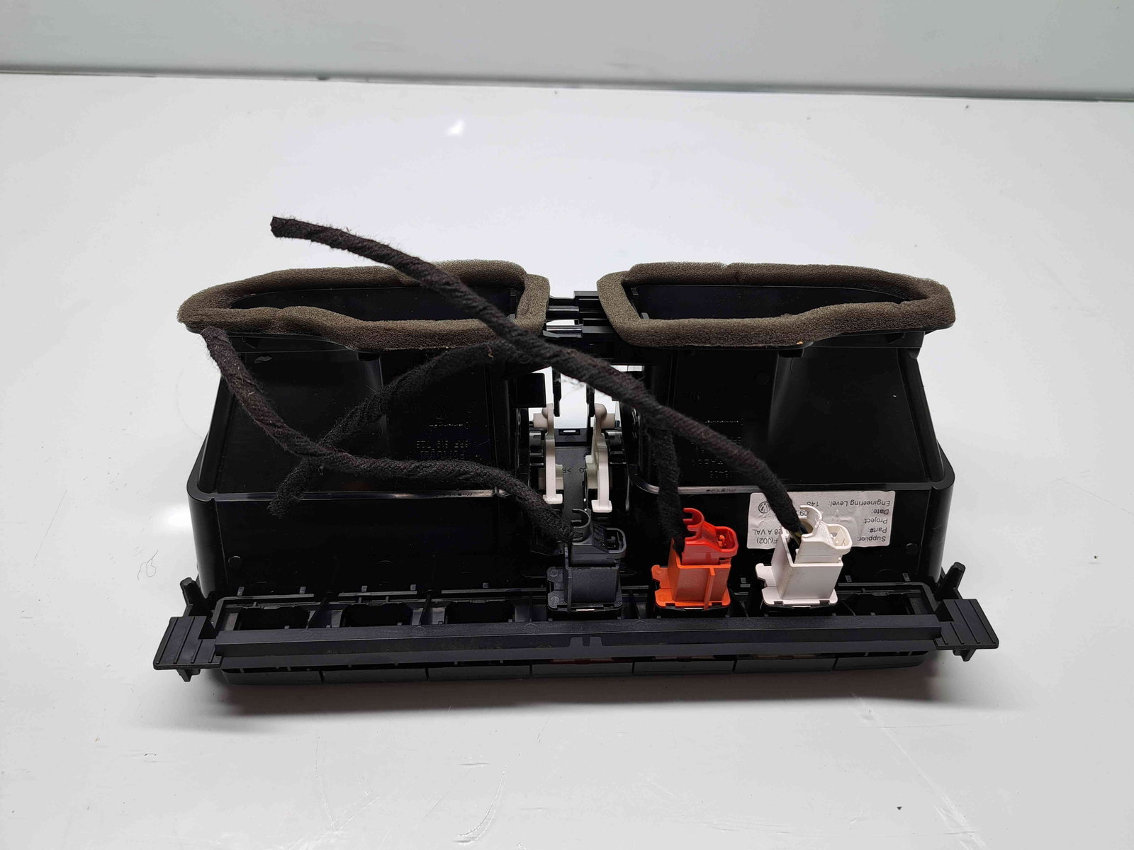 Grila aerisire centrala Volkswagen Polo (6R) [Fabr 2009-2016] 6RF819728A - imagine 3