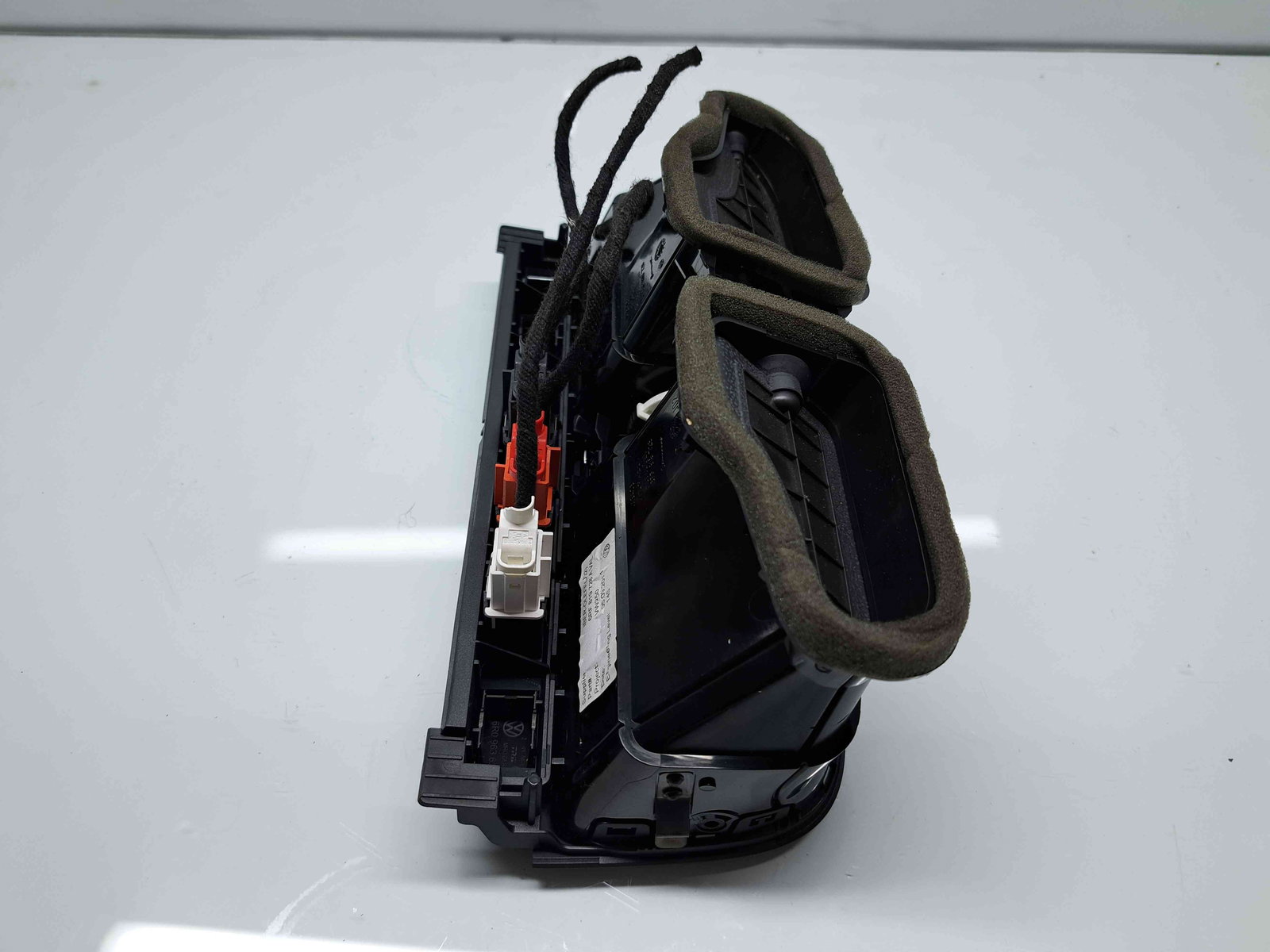 Grila aerisire centrala Volkswagen Polo (6R) [Fabr 2009-2016] 6RF819728A - imagine 4