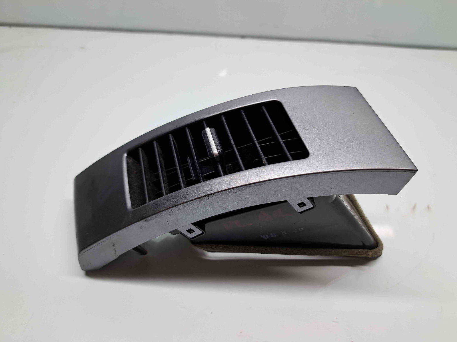 Grila aerisire centrala MITSUBISHI Outlander II [Fabr 2006-2015] 8030A014ZZ - imagine 2