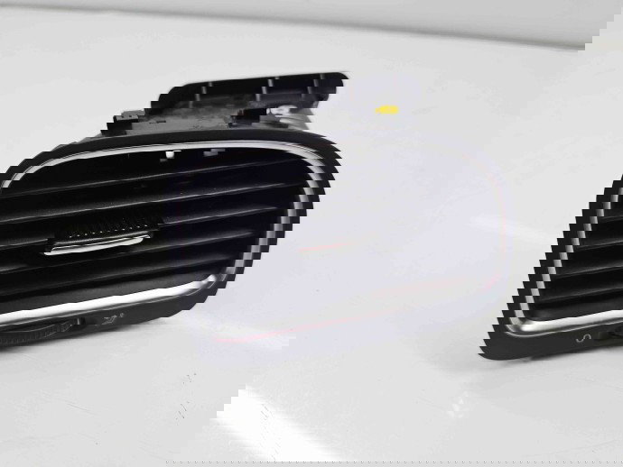  Grila aerisire dreapta Volkswagen Golf 6 (5K1) [Fabr 2009-2013] 5K0819710