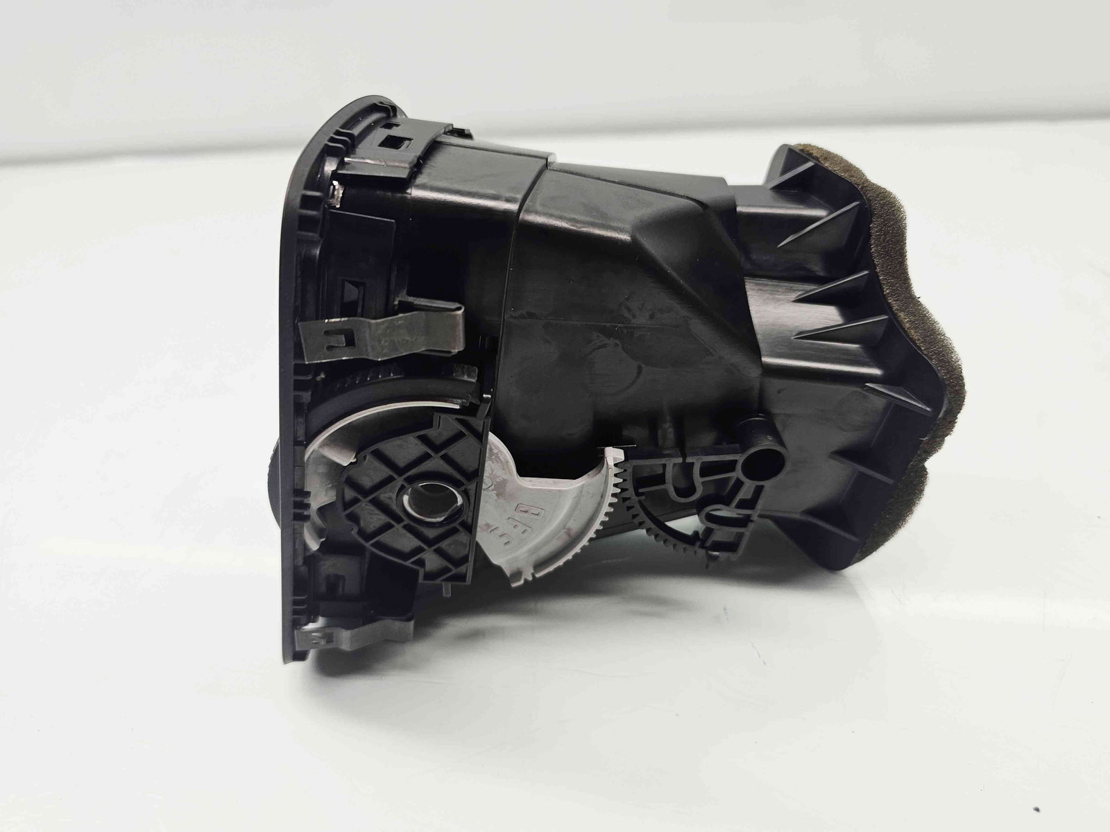 Grila aerisire dreapta Volkswagen Golf 6 (5K1) [Fabr 2009-2013] 5K0819710 - imagine 4