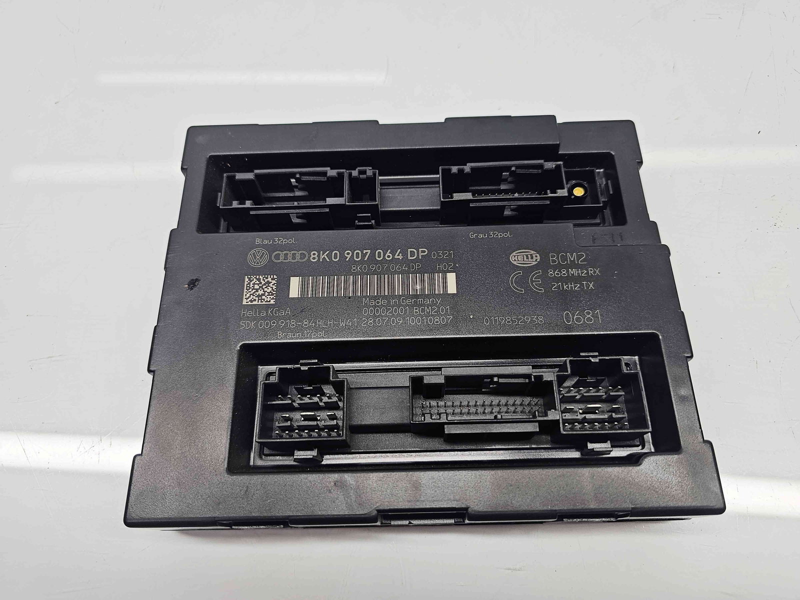 Modul confort Audi A4 (8K2, B8) [Fabr 2008-2015] 8K0907064DP - imagine 1