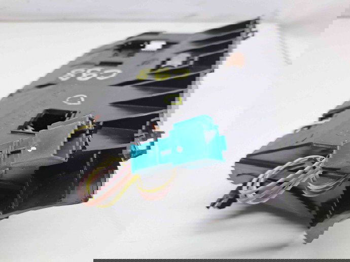  Scrumiera Mercedes Clasa ML (W163) [Fabr 1998-2005] A1638100530