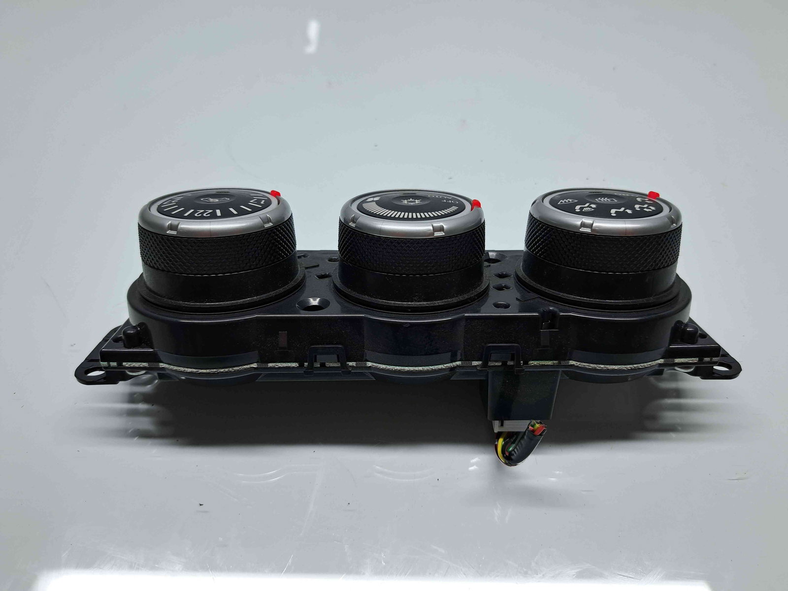 Panou comanda clima MITSUBISHI Outlander II [Fabr 2006-2015] 7820A082XB - imagine 2