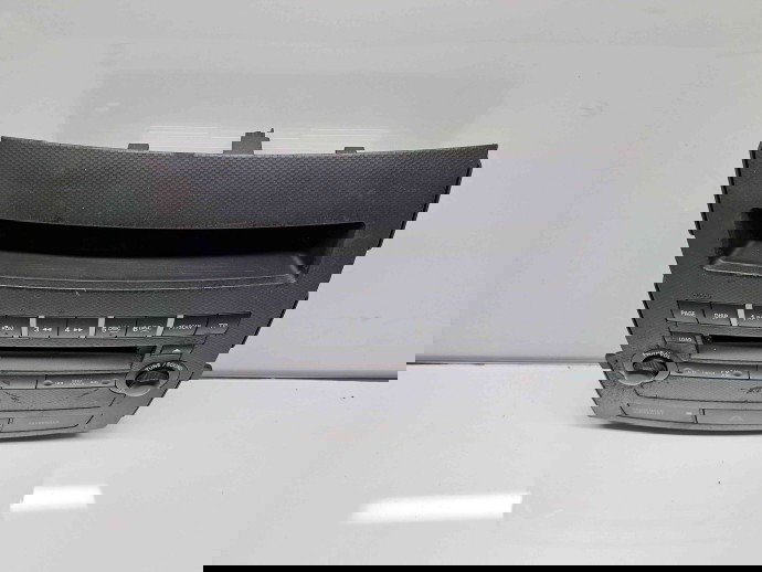  Panou media MITSUBISHI Outlander II [Fabr 2006-2015] 8002A538XA