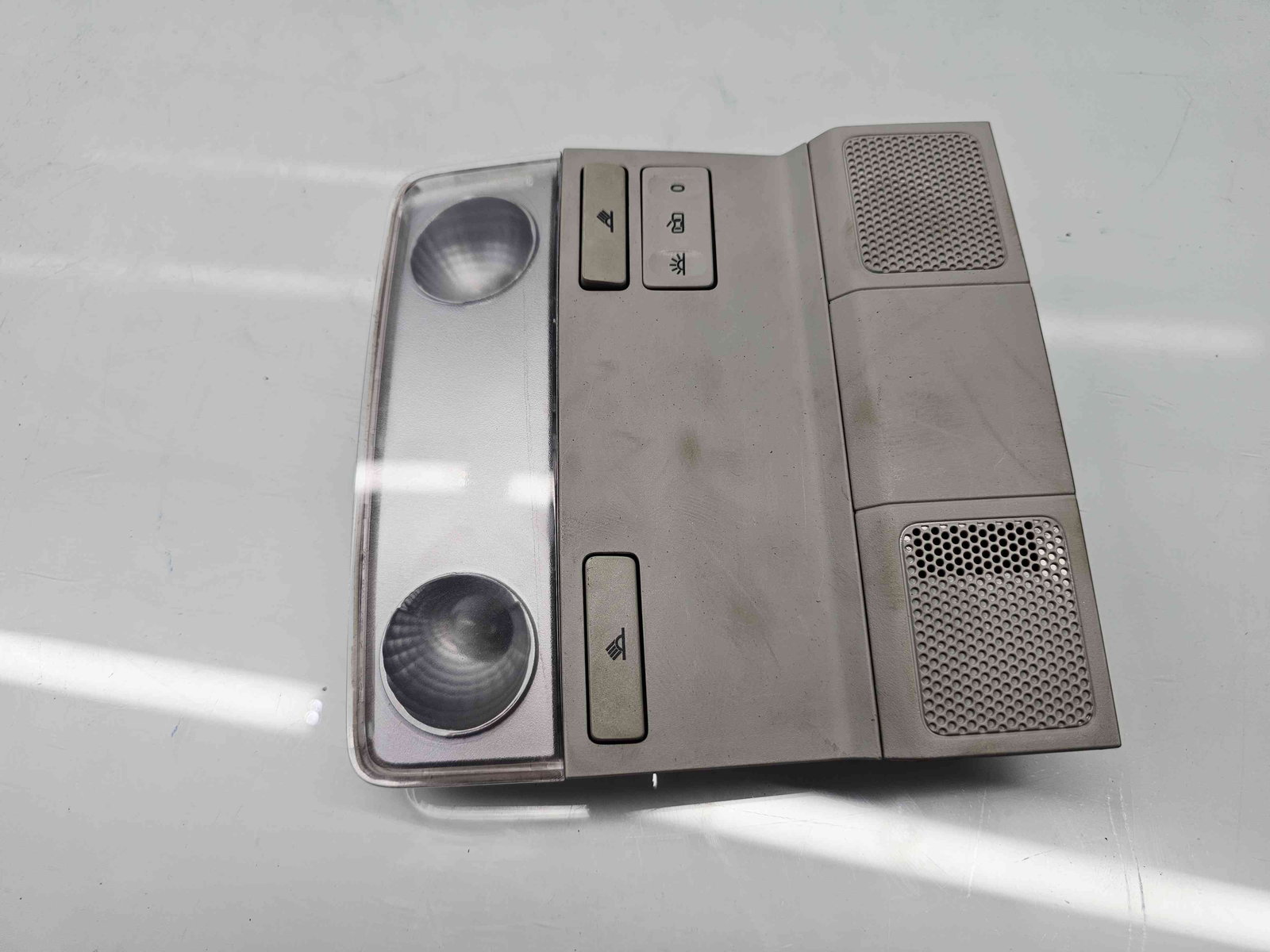 Plafoniera fata Volkswagen Golf 6 (5K1) [Fabr 2009-2013] 1K0947105 - imagine 2