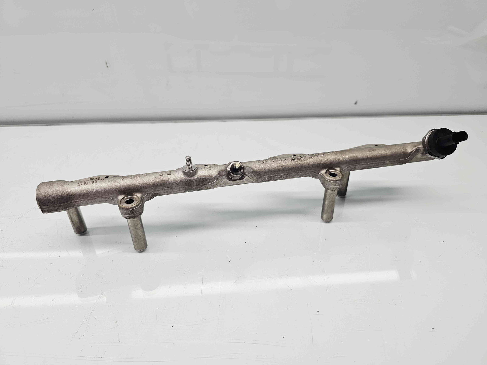 Rampa injectoare Bmw 3 Saloon (G20) [Fabr 2018-2025] 8665633 2.0 Benz B48X 158KW / 215CP - imagine 5