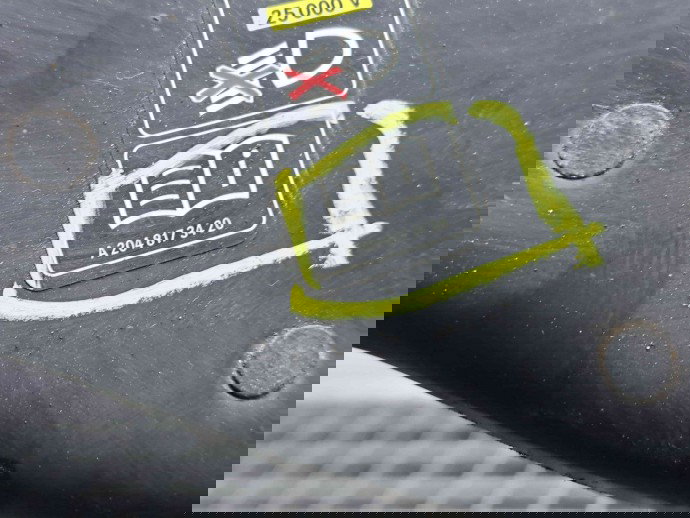 Suport far dreapta Mercedes Clasa E (W211) [Fabr 2002-2009] A2048173420