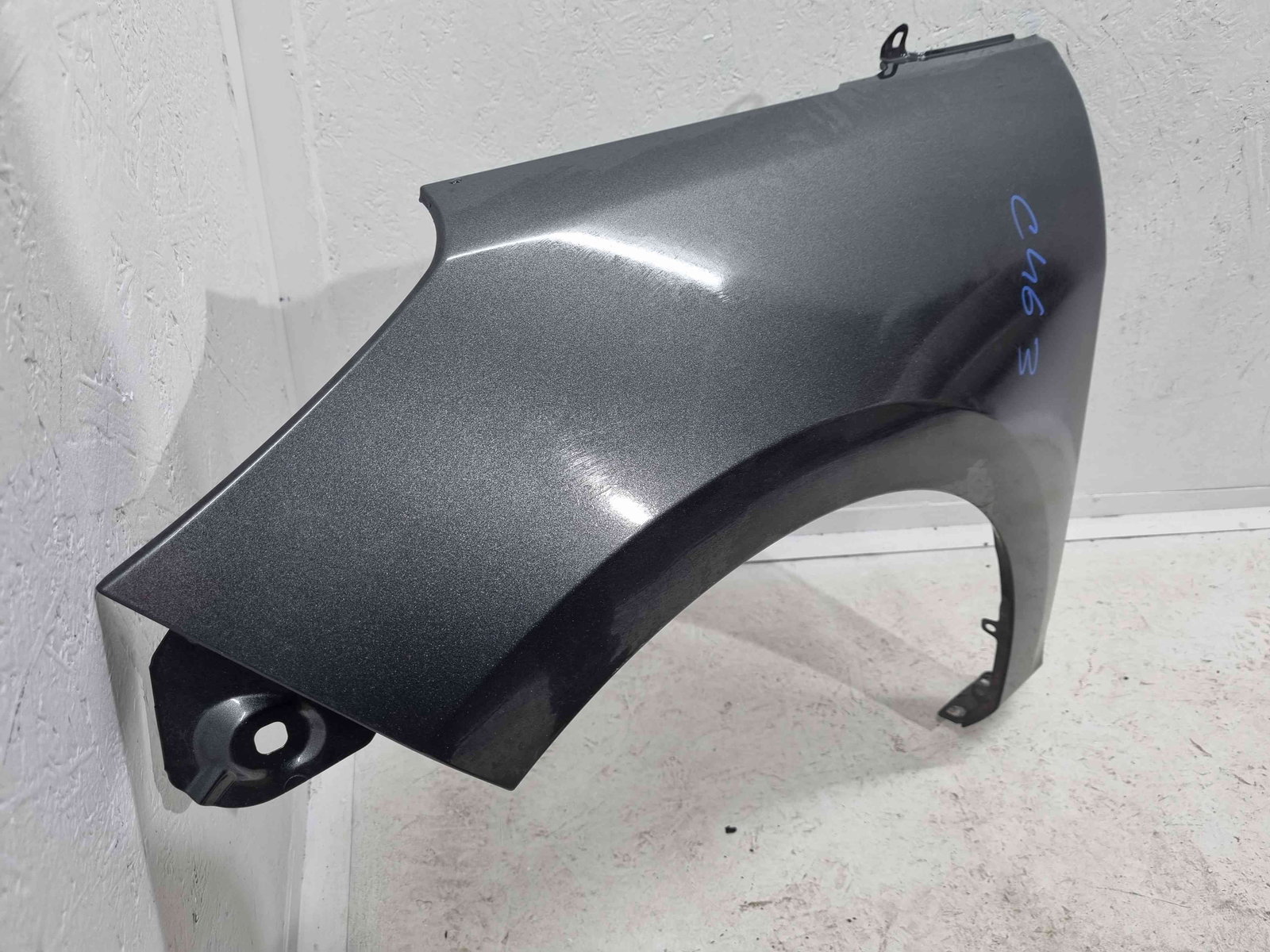 Aripa stanga fata Ford Fiesta 8 [Fabr 2017-2025] MAGNETIC - imagine 3