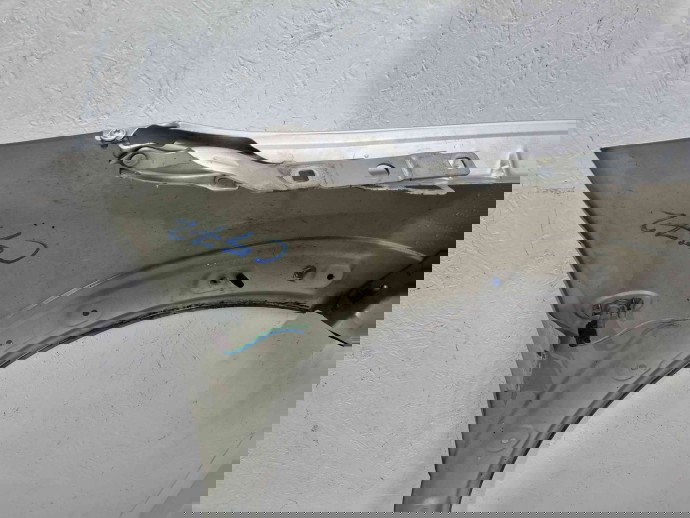 Aripa stanga fata Citroen C4 Cactus [Fabr 2014-2017] EZR