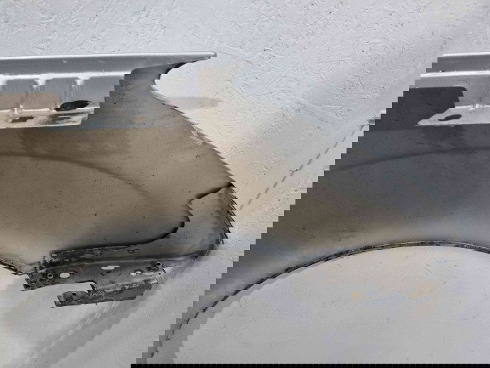 Aripa stanga fata Peugeot Partner (II) [Fabr 2008-2018] EZR