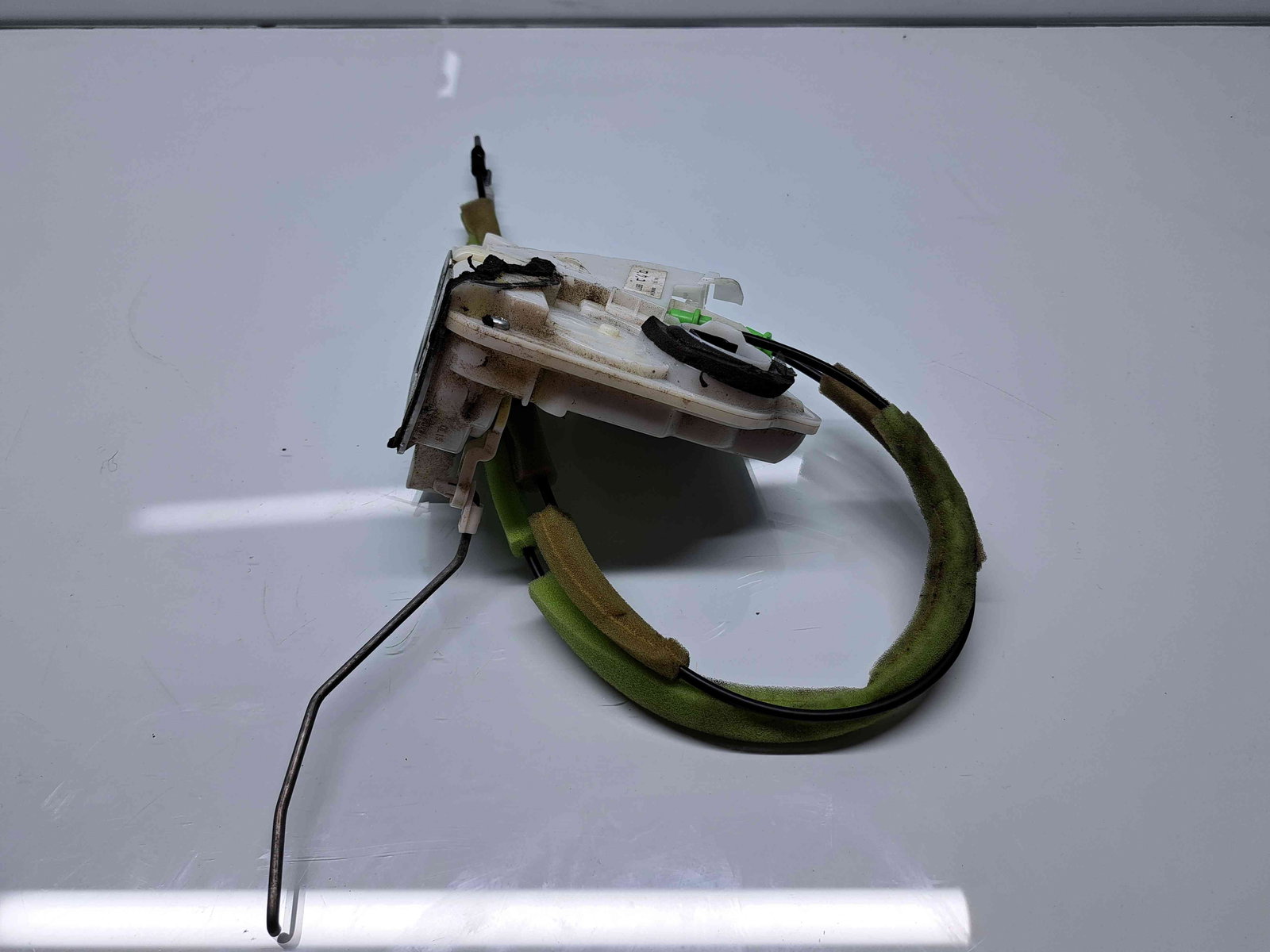 Broasca usa dreapta spate MAZDA 3 II Hatchback Facelift [Fabr 2011-2013] OEM - imagine 2