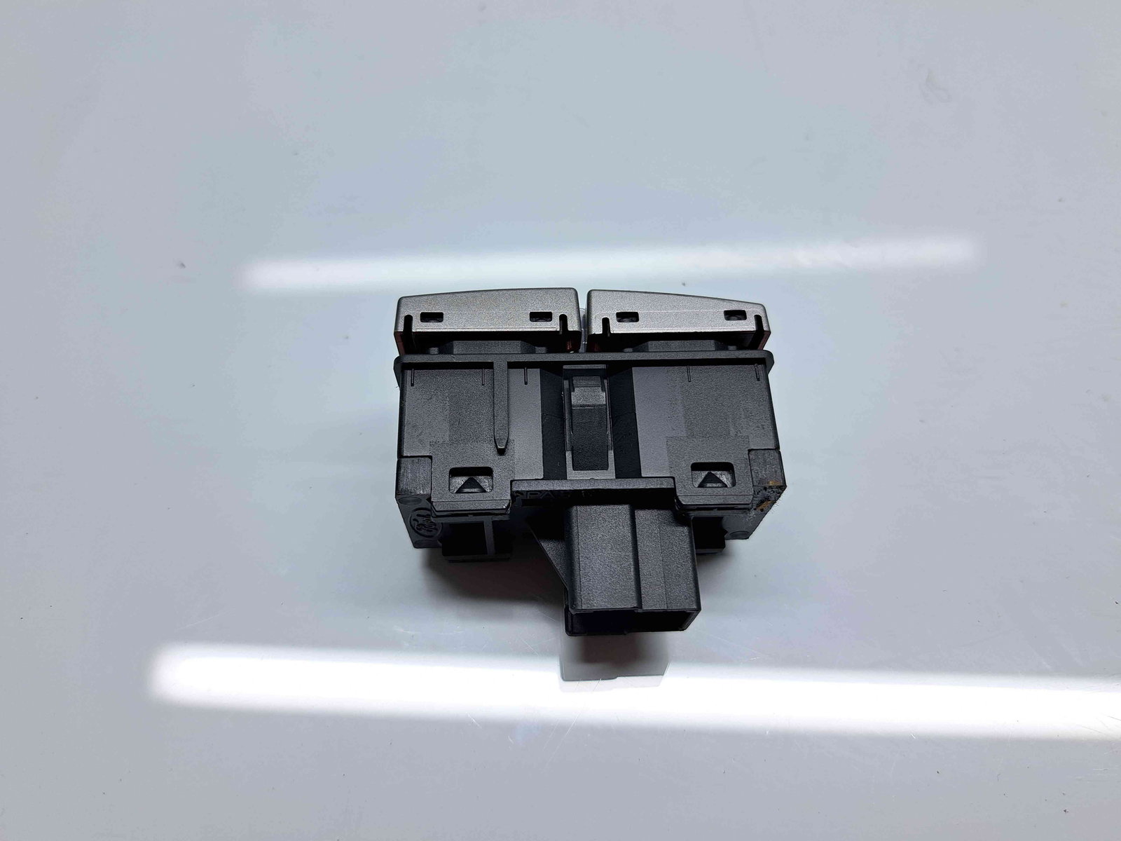 Buton START/STOP Ford Kuga I [Fabr 2008-2012] OEM - imagine 2
