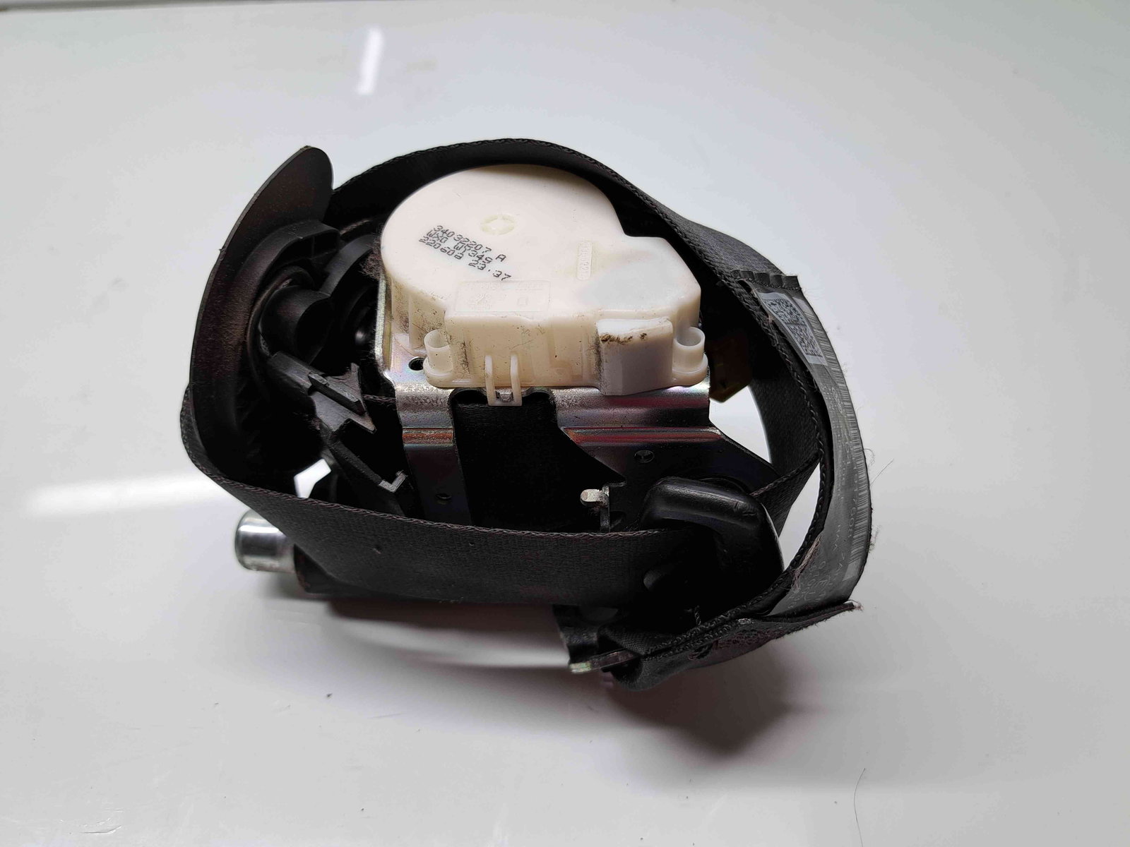 Centura dreapta fata Volkswagen Passat B6 (3C2) [Fabr 2005-2010] 3C1857706F - imagine 4