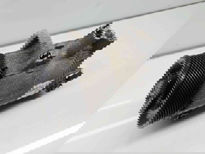 Compresor clima Volkswagen Passat B7 (362) [Fabr 2010-2014] 5K0820803A 2.0 TDI CFFB 103KW / 140CP