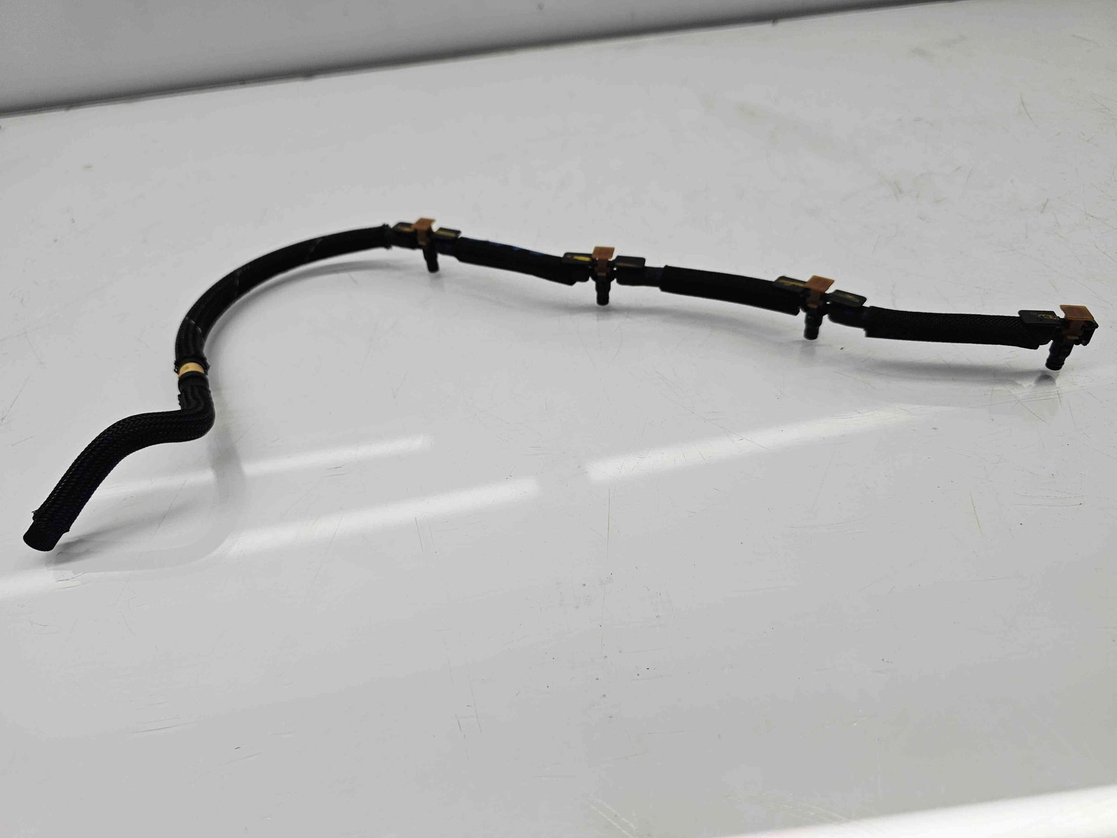 Conducta retur injectoare Volkswagen Passat B7 (362) [Fabr 2010-2014] OEM 2.0 TDI CFFB 103KW / 140CP - imagine 2