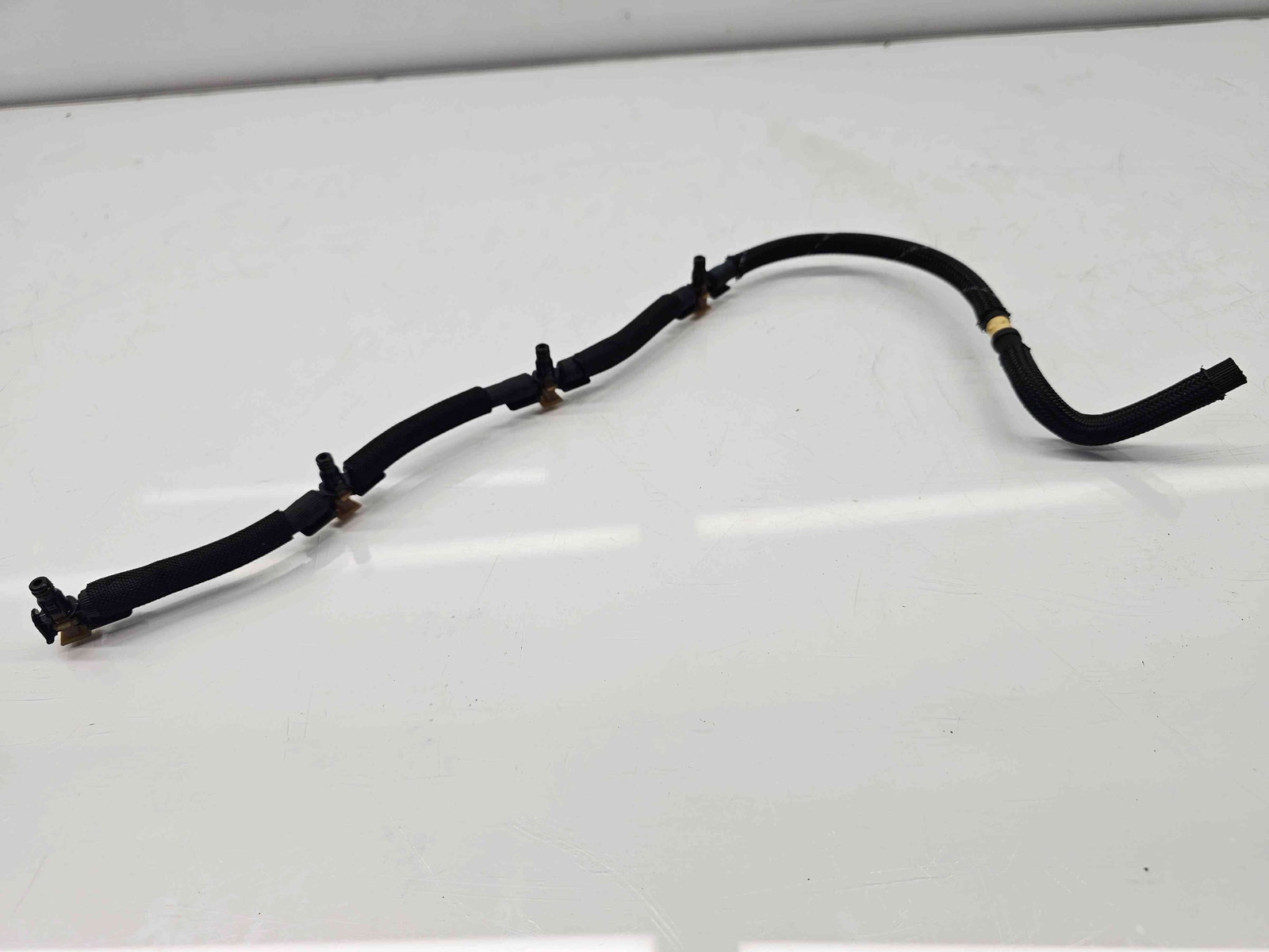 Conducta retur injectoare Volkswagen Passat B7 (362) [Fabr 2010-2014] OEM 2.0 TDI CFFB 103KW / 140CP - imagine 4