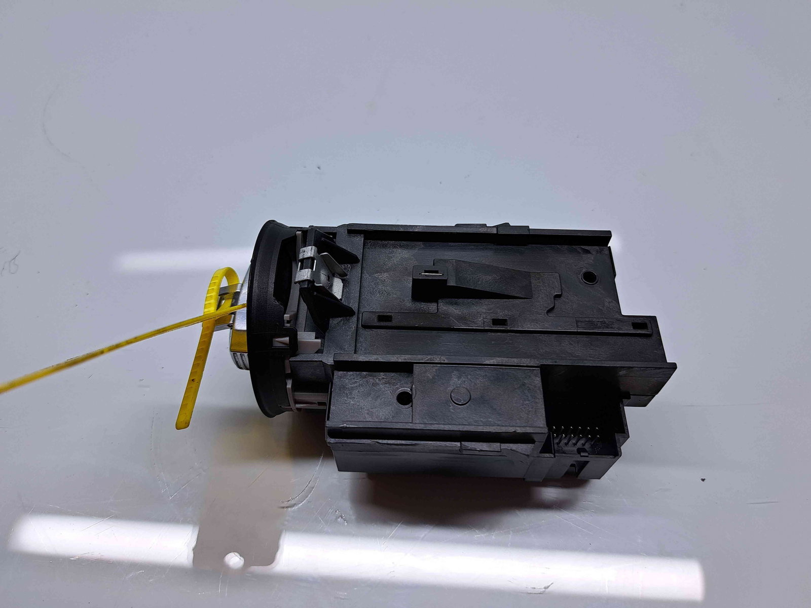 Contact cu cheie Volkswagen Passat B6 (3C2) [Fabr 2005-2010] 3C0905843Q 2.0 TDI CBAB103KW / 140CP - imagine 4