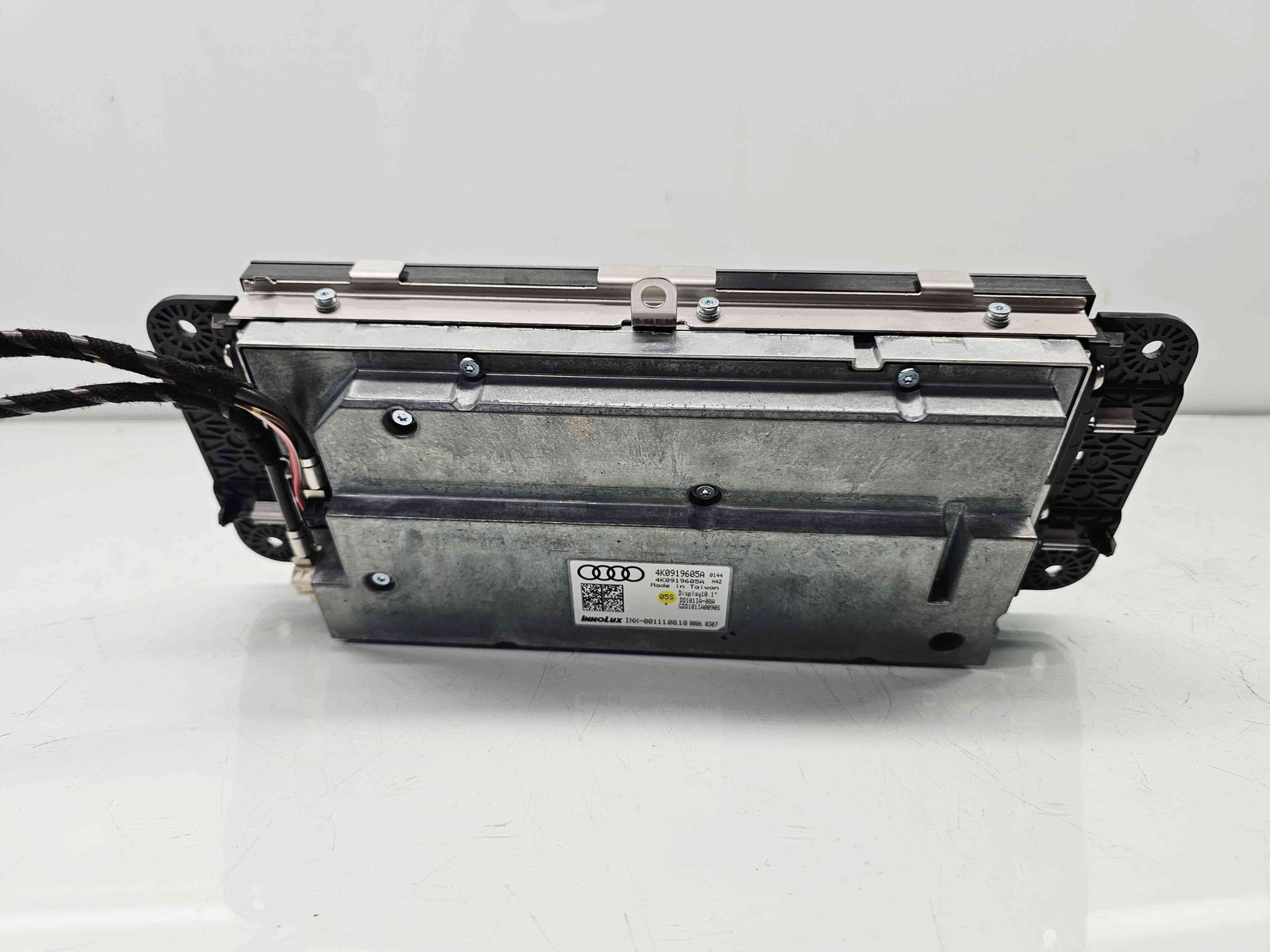 Display bord Audi A6 (4A2, C8) S-line [Fabr 2018-2025] 4K0919605A - imagine 4