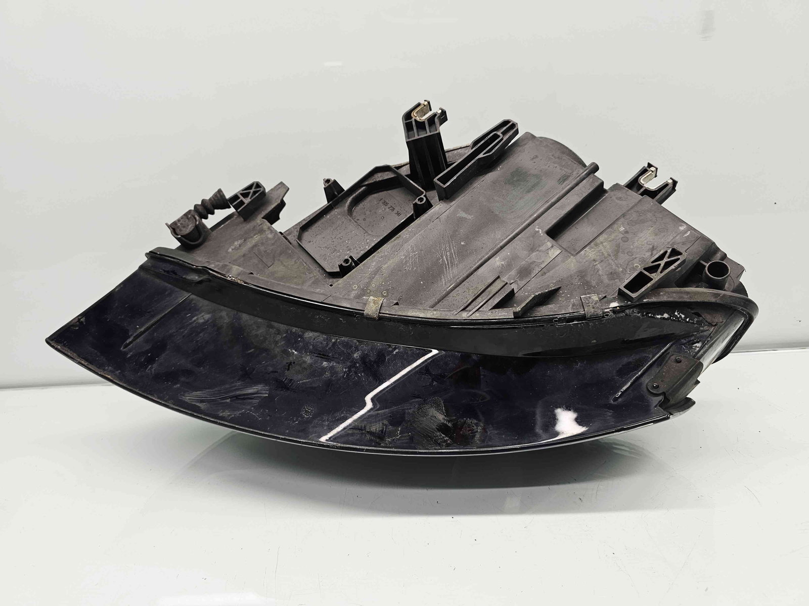 Far dreapta Audi A4 (8K2, B8) [Fabr 2008-2015] 8K941004D - imagine 5