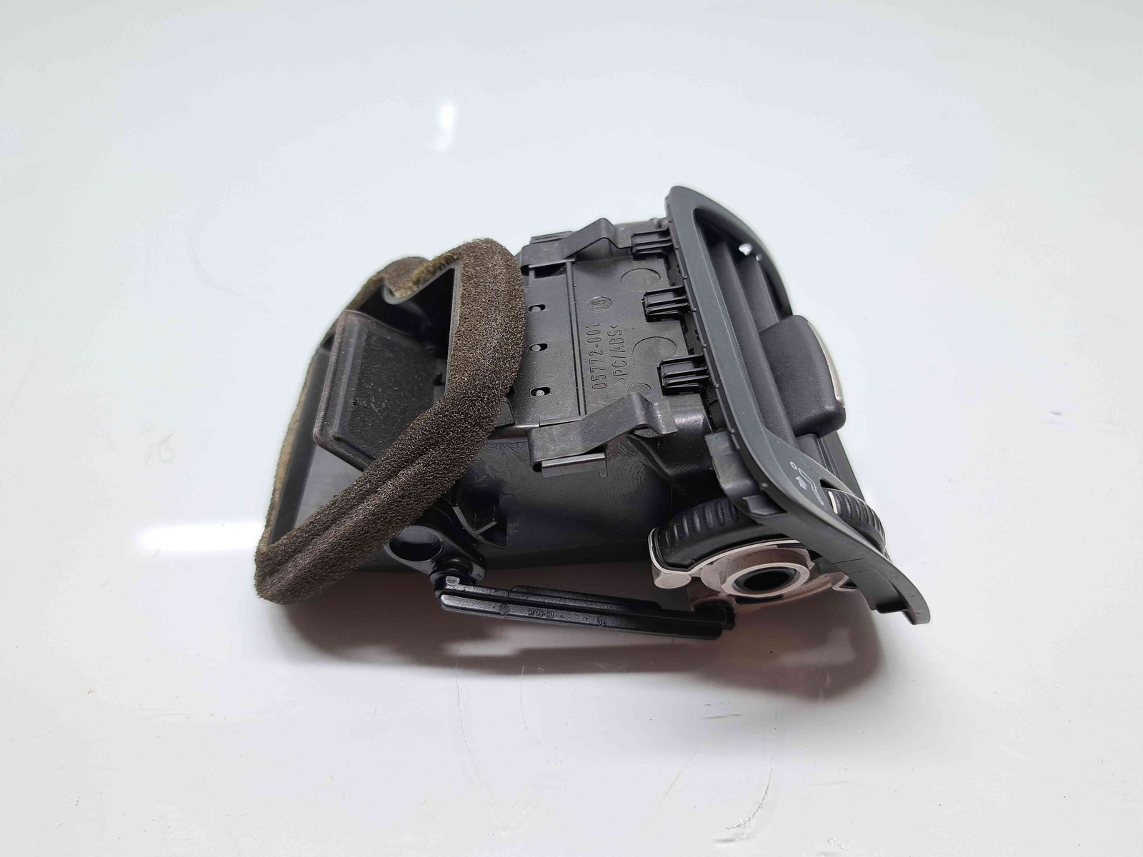 Grila aerisire dreapta Volkswagen Passat B6 (3C2) [Fabr 2005-2010] 3C2819702E - imagine 3