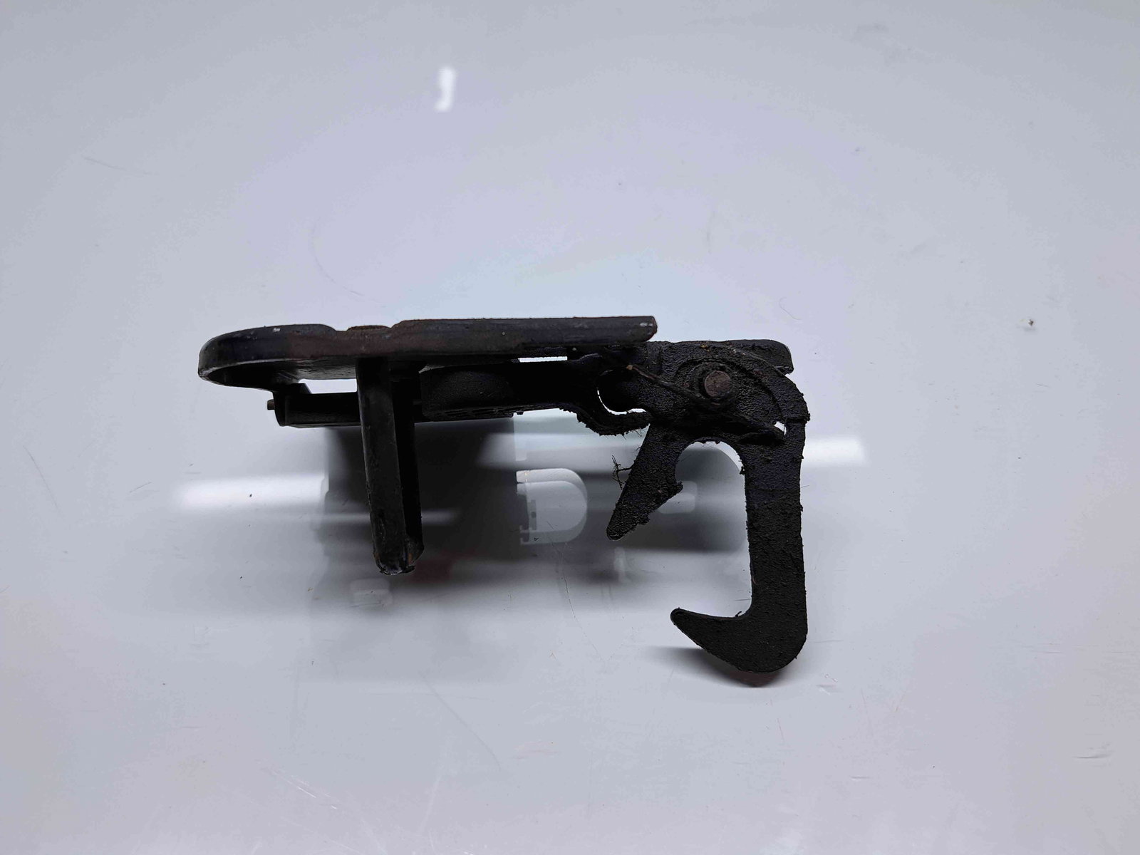 Maner deschidere capota Volkswagen Passat B6 (3C2) [Fabr 2005-2010] OEM - imagine 2