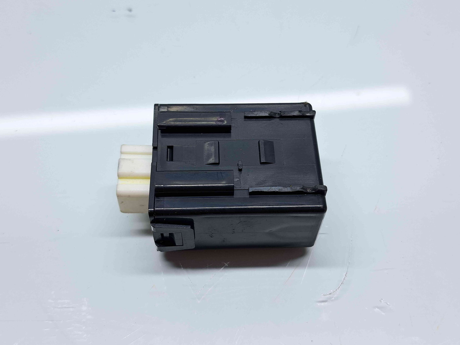 Modul confort MAZDA 3 II Hatchback Facelift [Fabr 2011-2013] BDB3675DZA - imagine 4