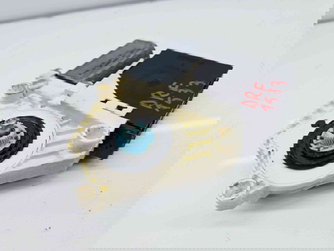 Motoras geam dreapta fata Volkswagen Passat B6 Variant (3C5) [Fabr 2005-2010] 1K0959702P