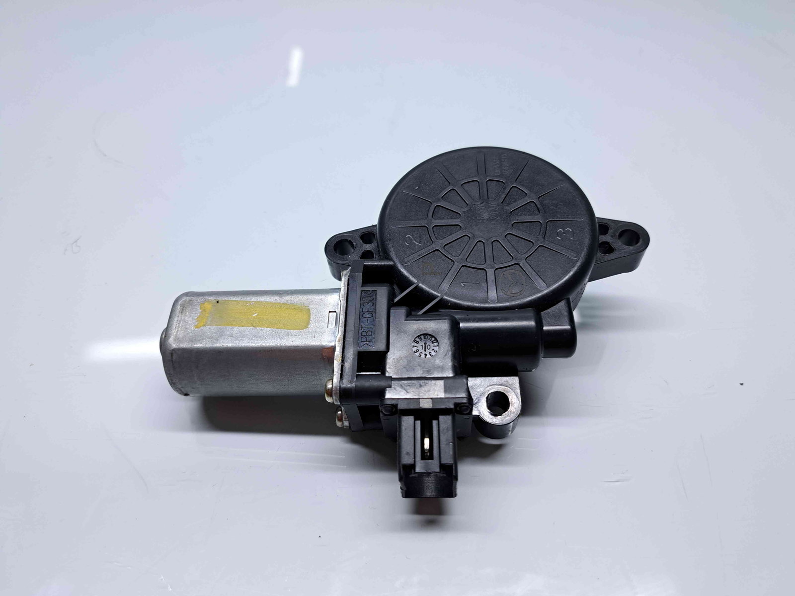 Motoras geam dreapta spate MAZDA 3 II Hatchback Facelift [Fabr 2011-2013] D6515858X - imagine 1