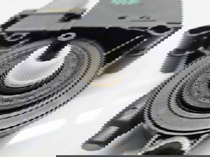 Motoras geam stanga fata Volkswagen Passat B7 (362) [Fabr 2010-2014] 3AA837461C