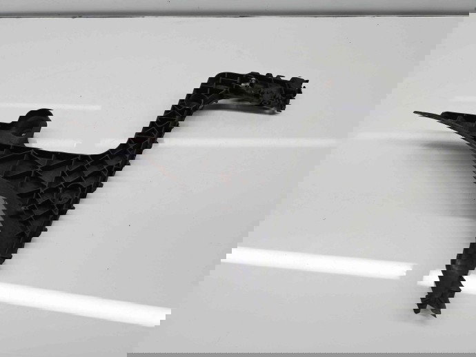 Suport bara dreapta spate Audi A3 Sportback (8PA) [Fabr 2004-2013] Facelift 8P4807378B