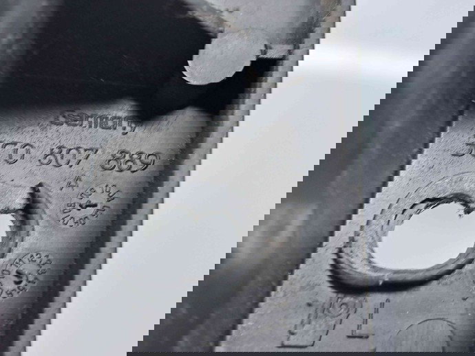 Suport far stanga Volkswagen Passat B6 (3C2) [Fabr 2005-2010] 3C0807889A