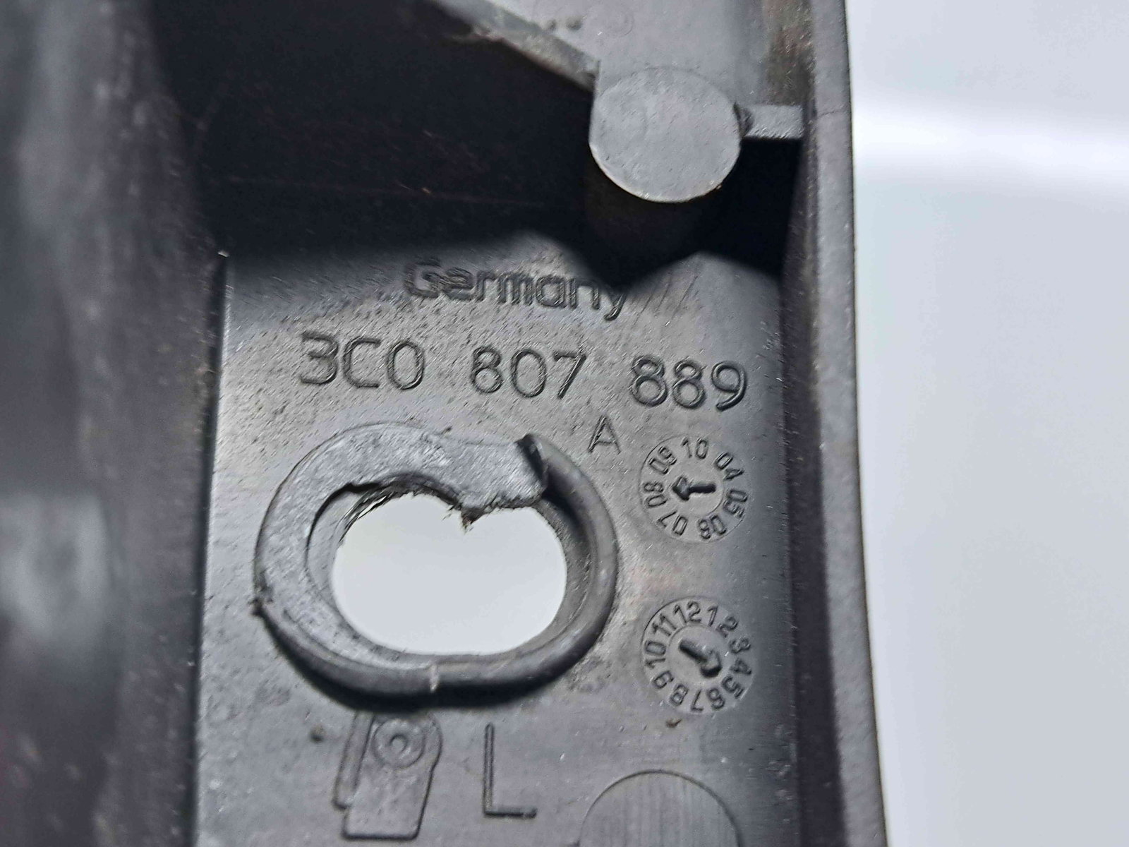 Suport far stanga Volkswagen Passat B6 (3C2) [Fabr 2005-2010] 3C0807889A - imagine 4