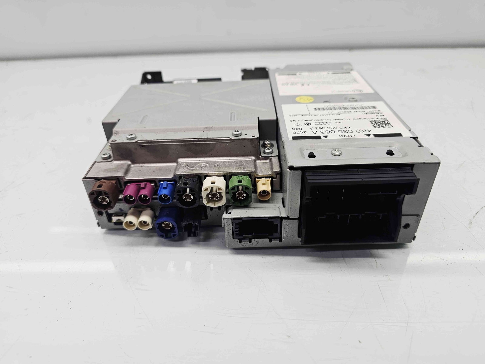 Unitate multimedia Audi A6 (4A2, C8) S-line [Fabr 2018-2025] 4K0035063A - imagine 4