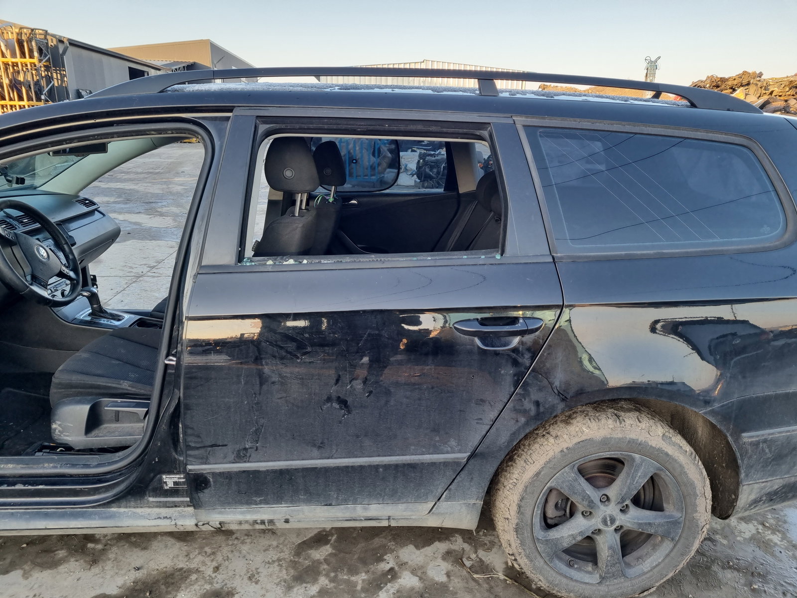 Usa stanga spate Volkswagen Passat B6 Variant (3C5) [Fabr 2005-2010] OEM - imagine 1