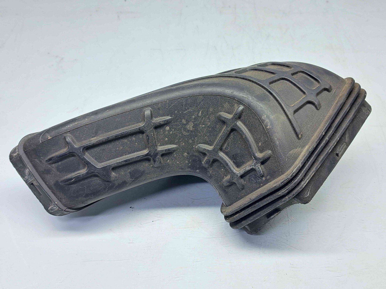 Difuzor captare aer Audi A4 (8K2, B8) [Fabr 2008-2015] 8R0129739A - imagine 4