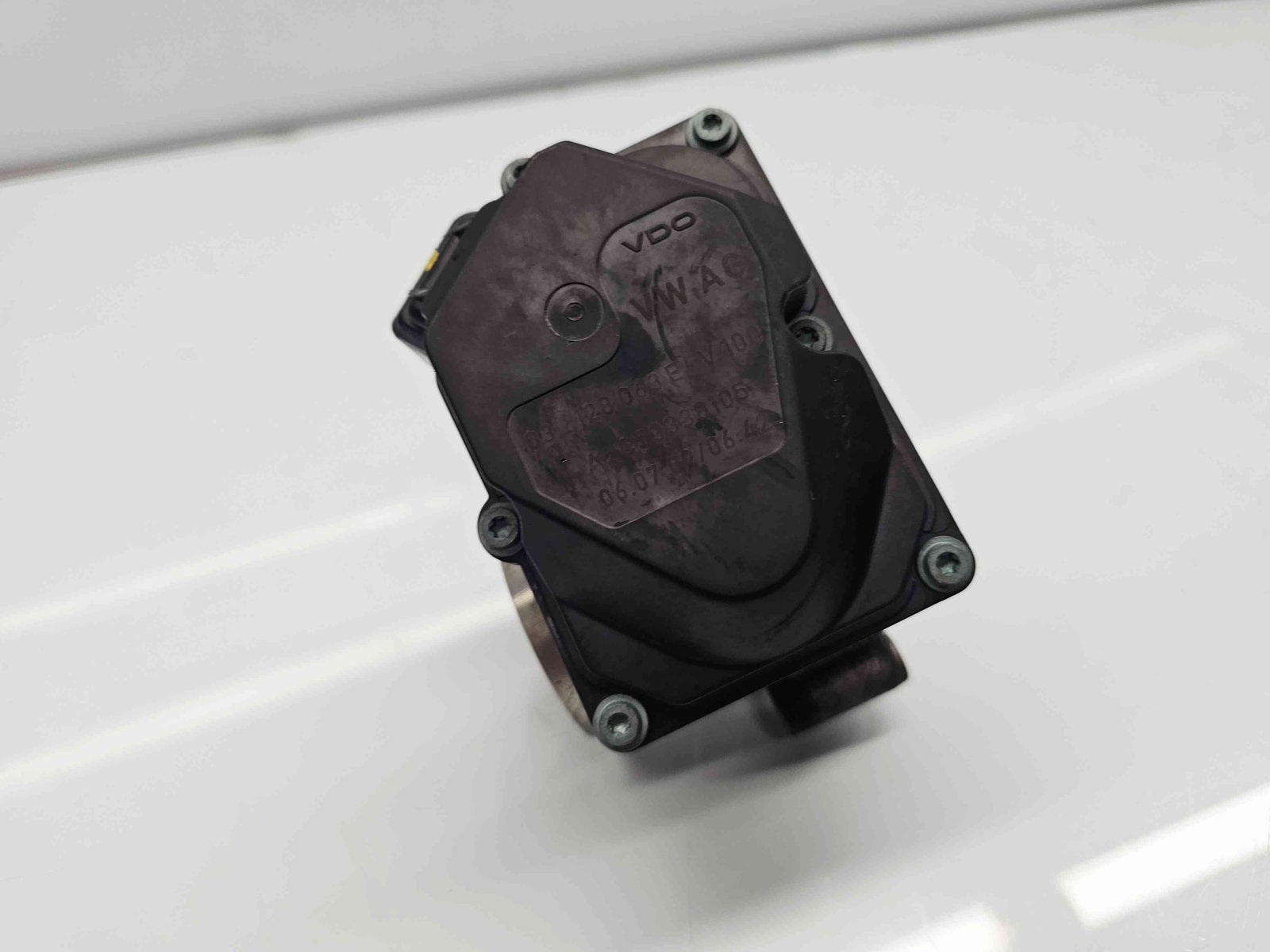 Clapeta acceleratie Audi A4 (8K2, B8) [Fabr 2008-2015] 03L128063E 2.0 TDI CAHA 125KW / 170CP - imagine 1