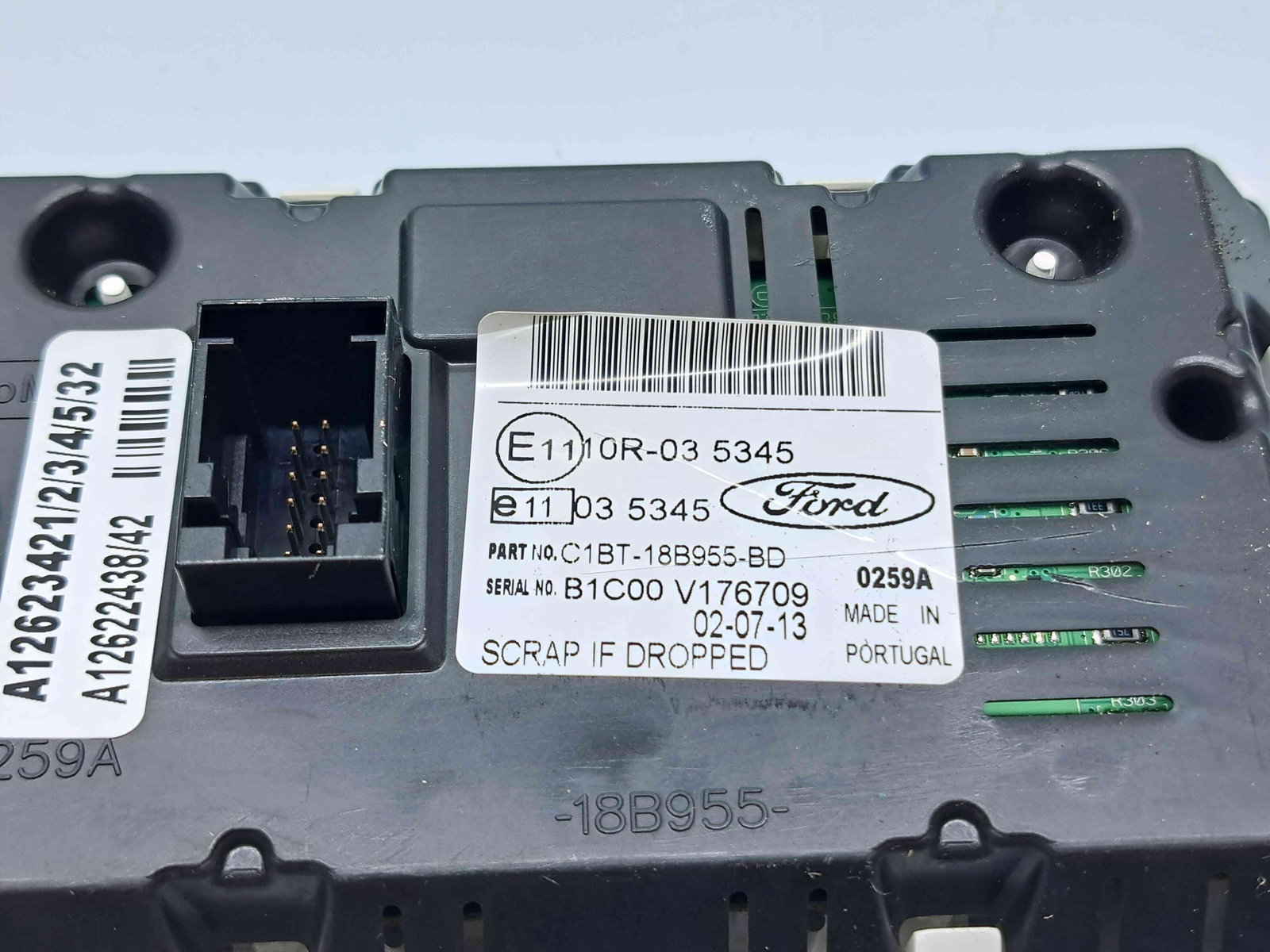 Display bord Ford Fiesta 6 facelift [Fabr 2008-2019] C1BT-18B955-BD - imagine 3