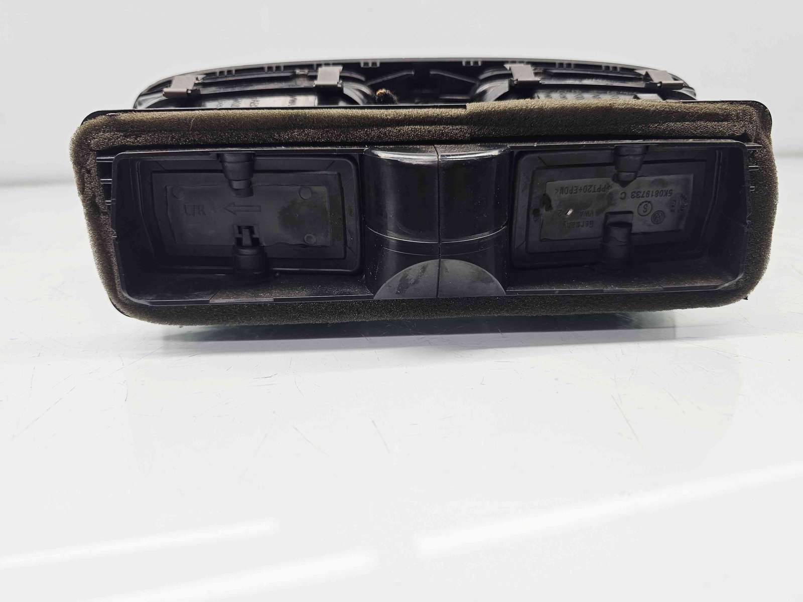 Grila aerisire centrala Volkswagen Golf 6 (5K1) [Fabr 2009-2013] 5K0815735 - imagine 4